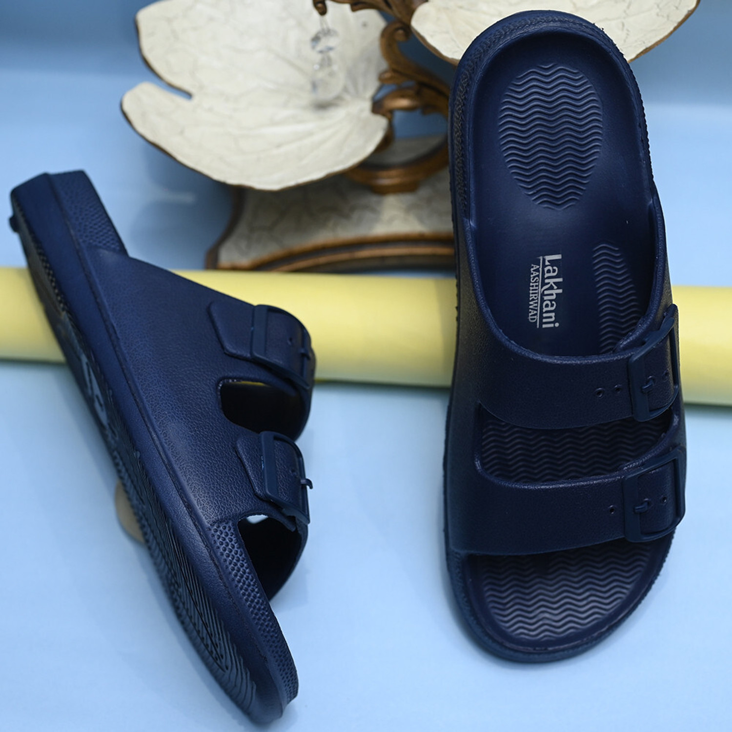 Image of Lakhani Aashirwad Men Sandal (Navy , 10)