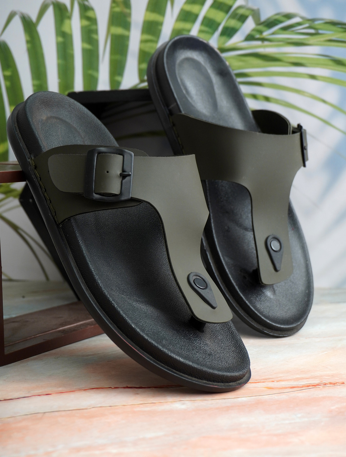 Image of house of common Men Sandal (Green, Olive , 9)