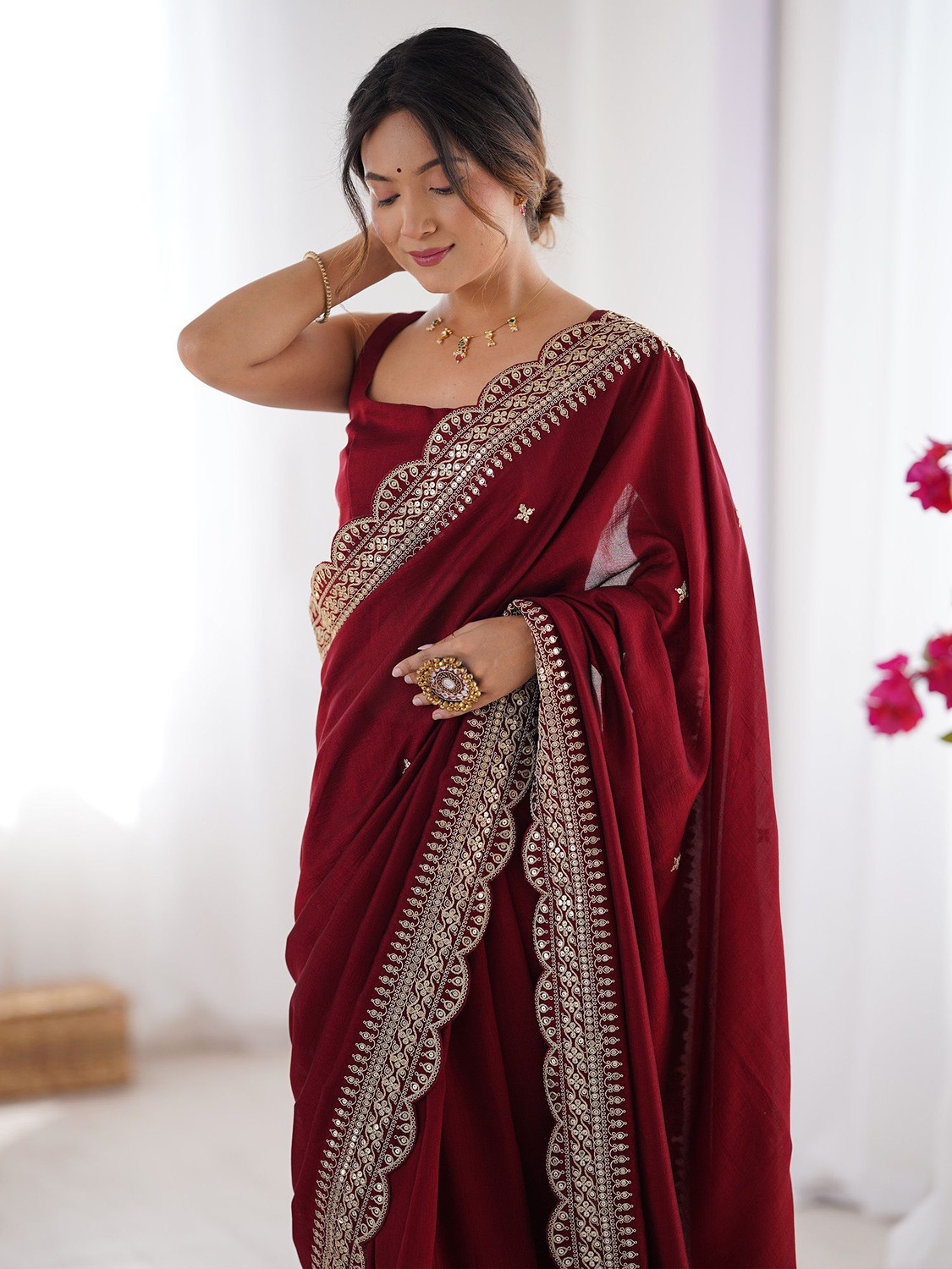 Image of Tasrika Embellished Bollywood Silk Blend Saree (Purple)