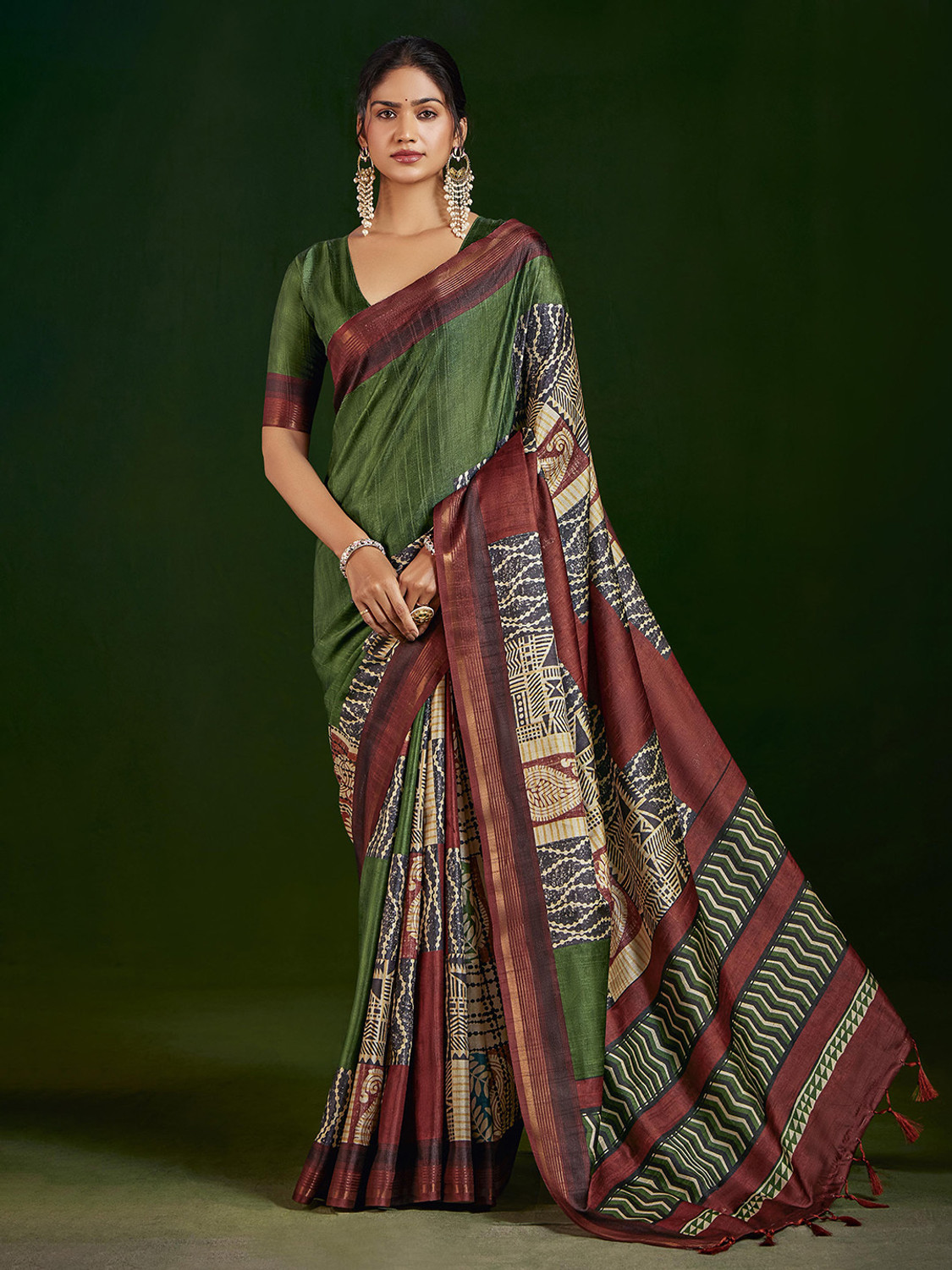 Image of Meena Bazaar Embroidered Bollywood Georgette Saree (Light Green)