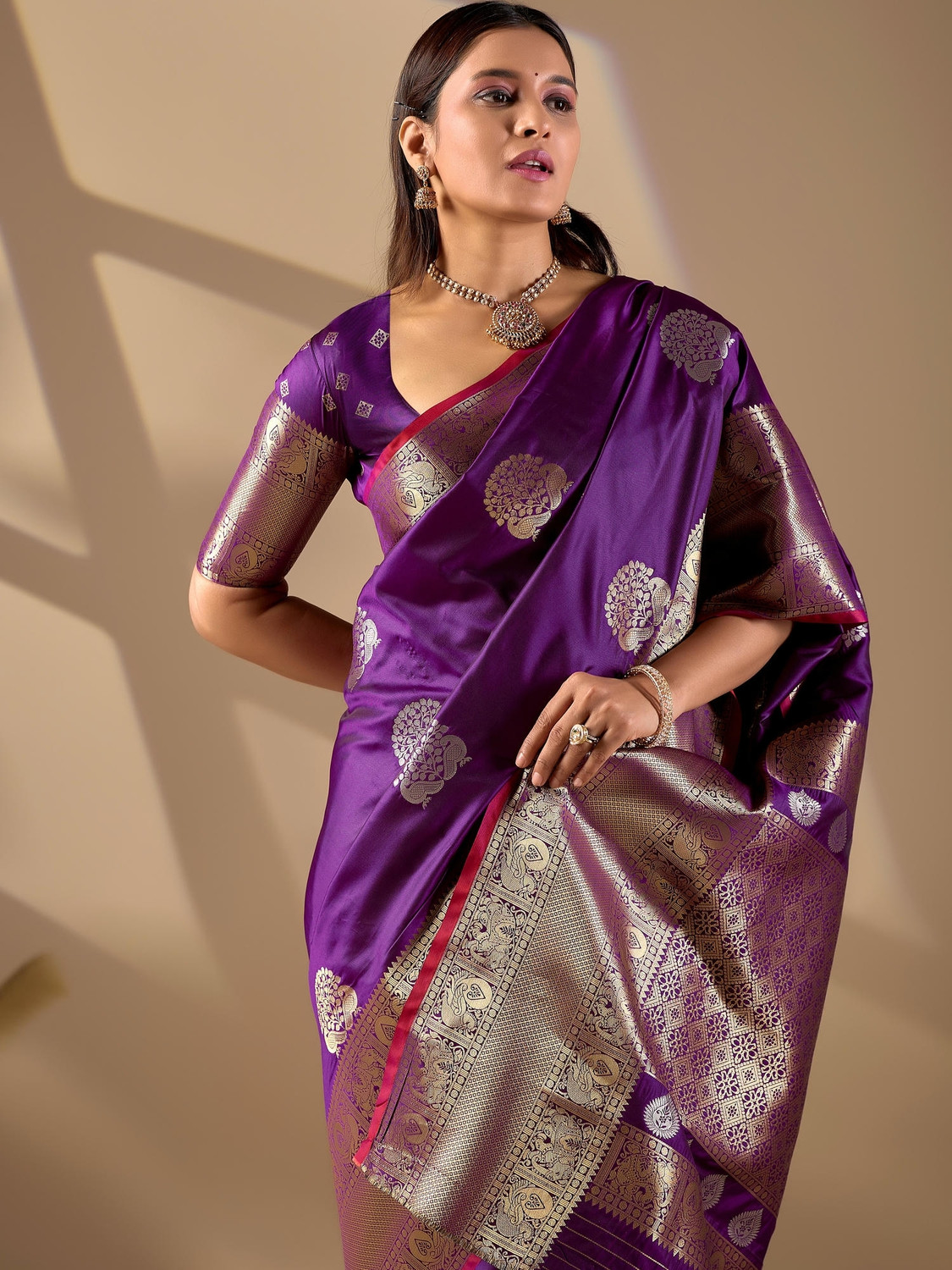 Image of Samantha Woven Paithani Art Silk Saree (Multicolor)