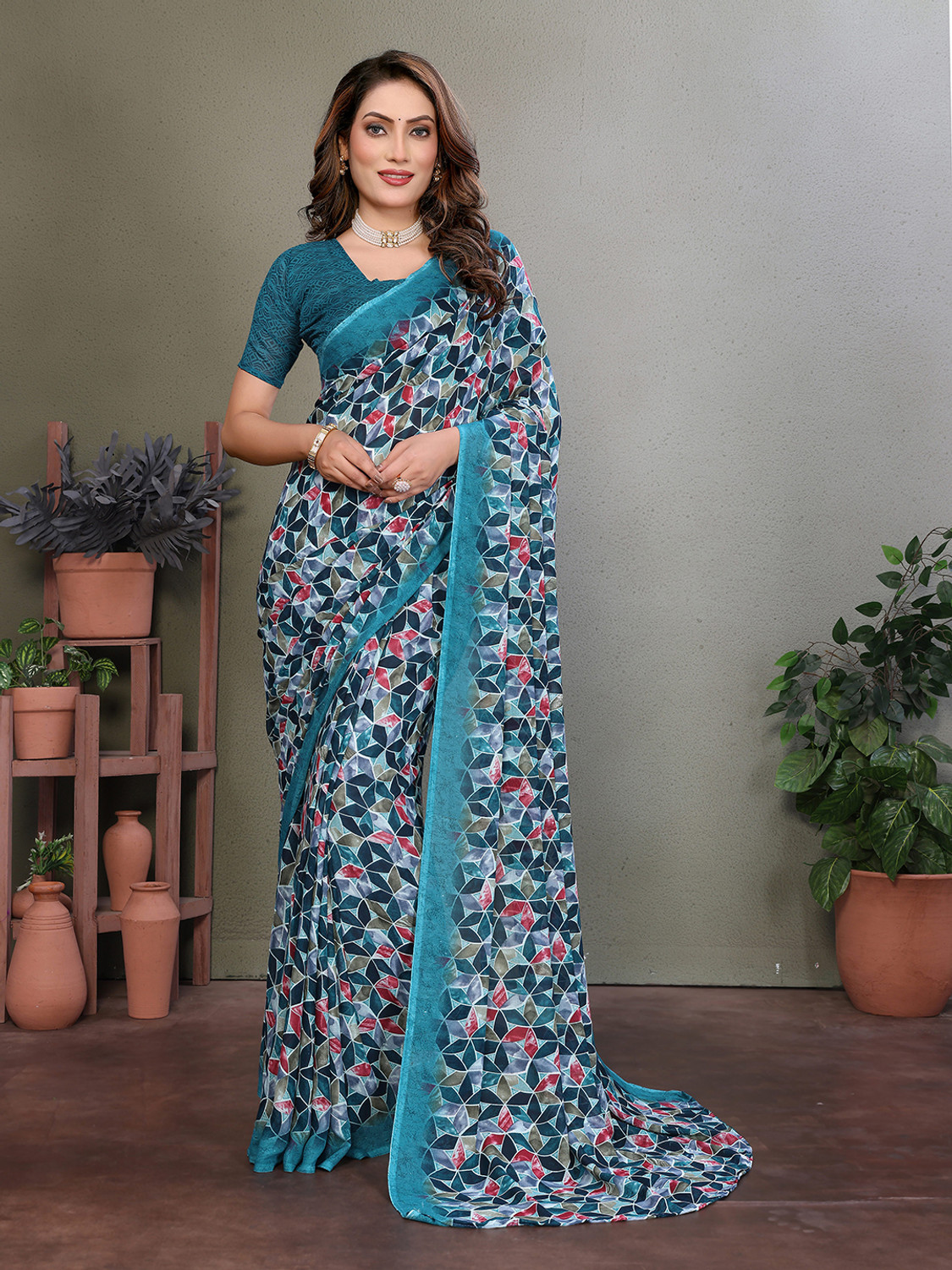 Image of Vasundhara Traders Embroidered Kasavu Cotton Blend Saree (Multicolor)