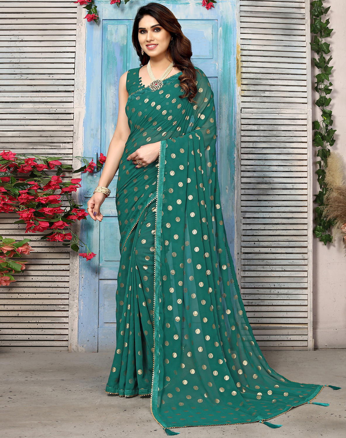 Image of Siril Geometric Print, Printed, Embellished Bollywood Georgette Saree (Green)