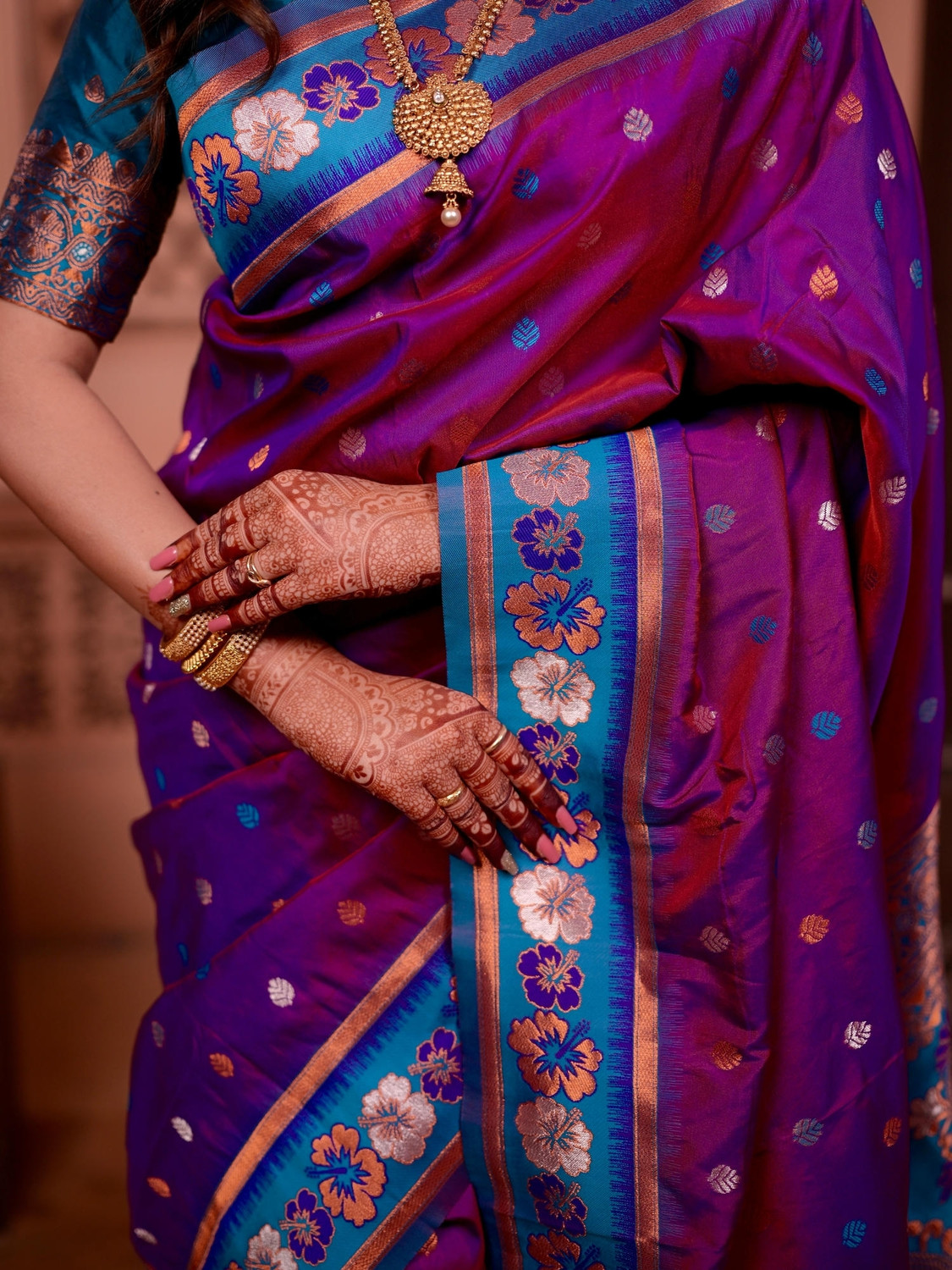 Image of Samantha Woven Paithani Art Silk Saree (Multicolor)