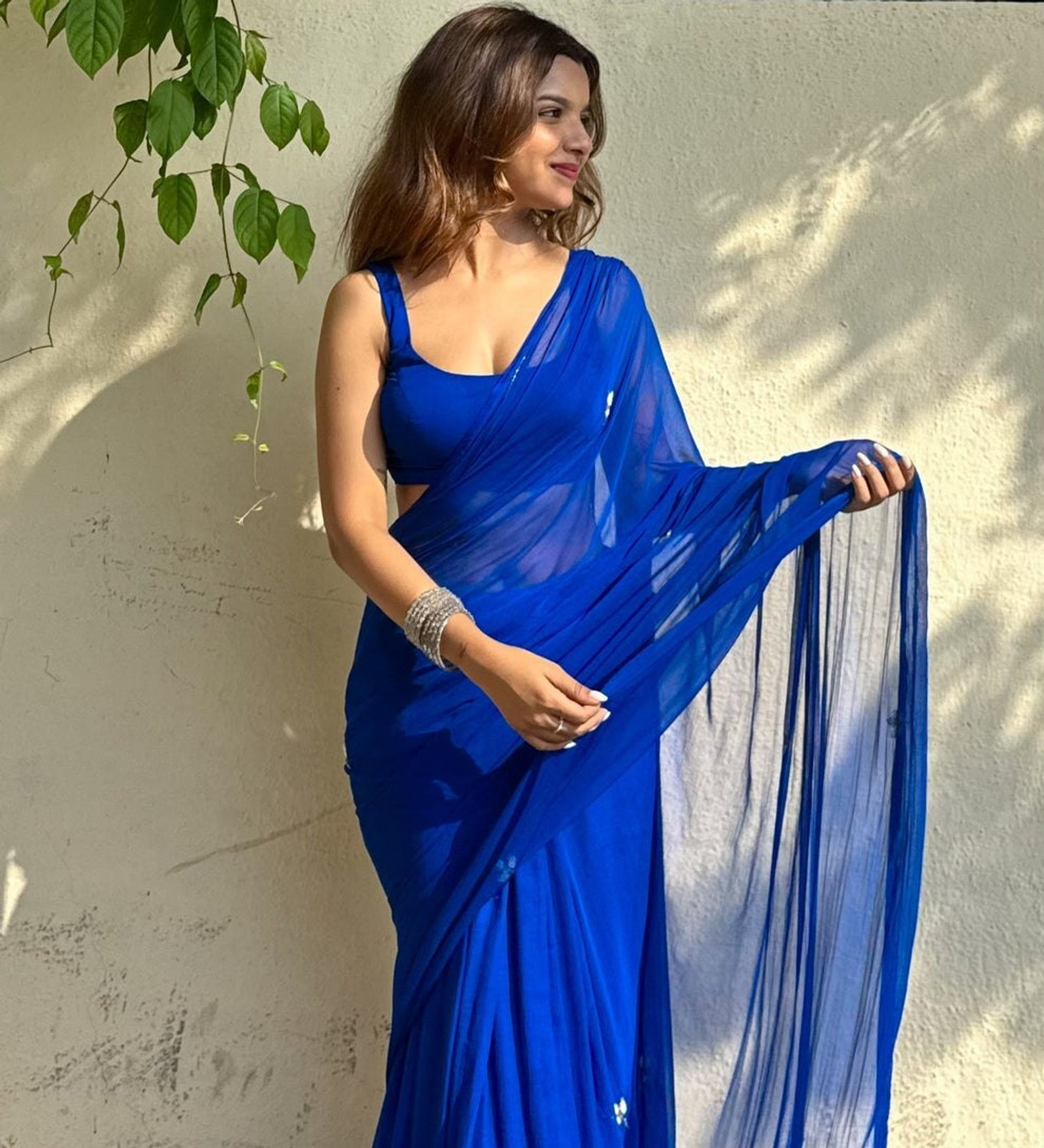Image of Forward Twins Embroidered Bollywood Georgette Saree (Blue)