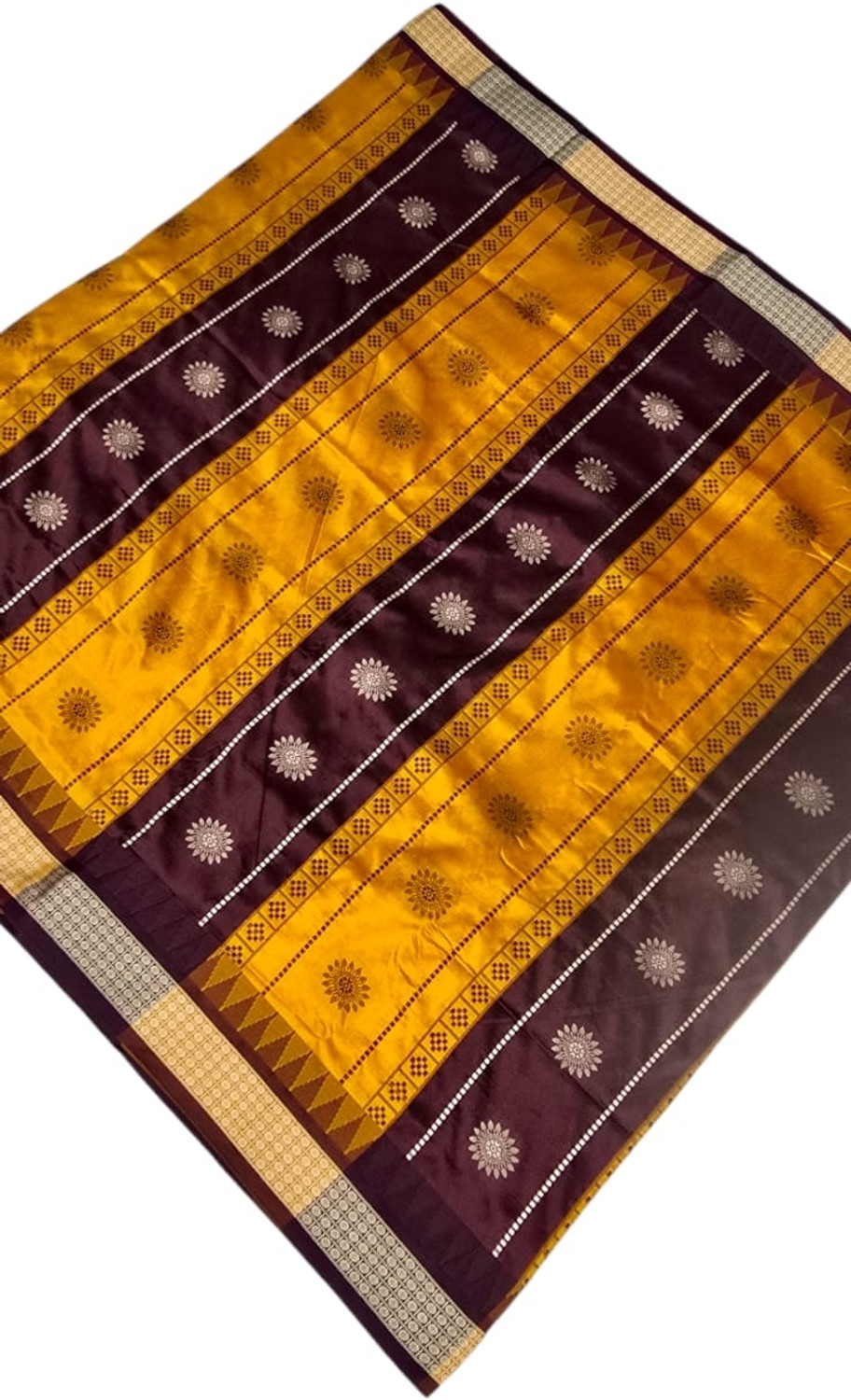 Image of JAYANTI HANDLOOM Woven Sambalpuri Pure Cotton Saree (Multicolor)