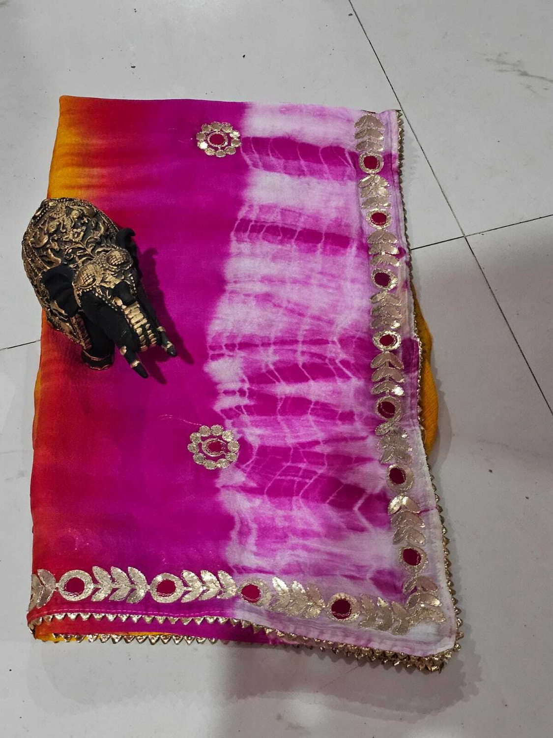 Bl Creation Pink Tie-Dye Leheria Chiffon Saree - Image 1