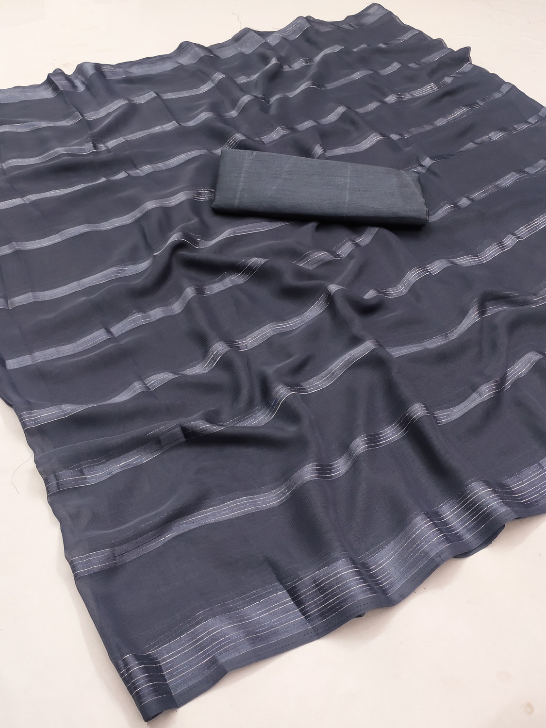 kashvi sarees Embellished Daily Wear Satin Saree