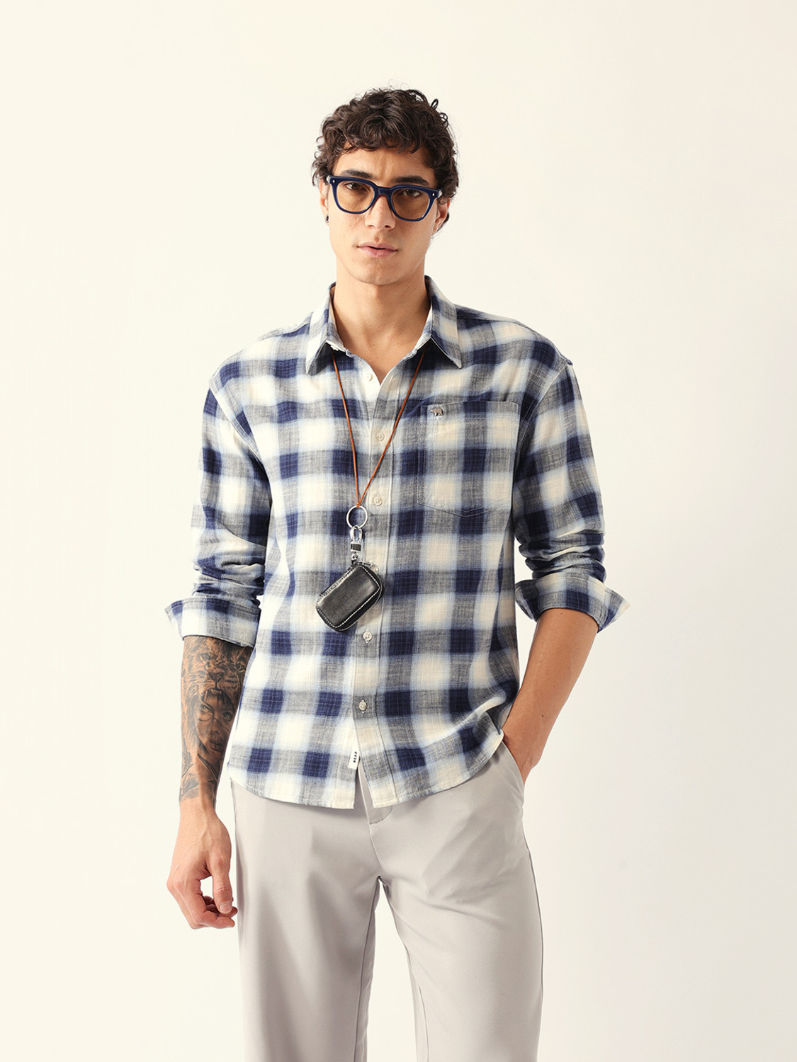 THE BEAR HOUSE Men Oversized Checkered Casual Shirt - Image 1