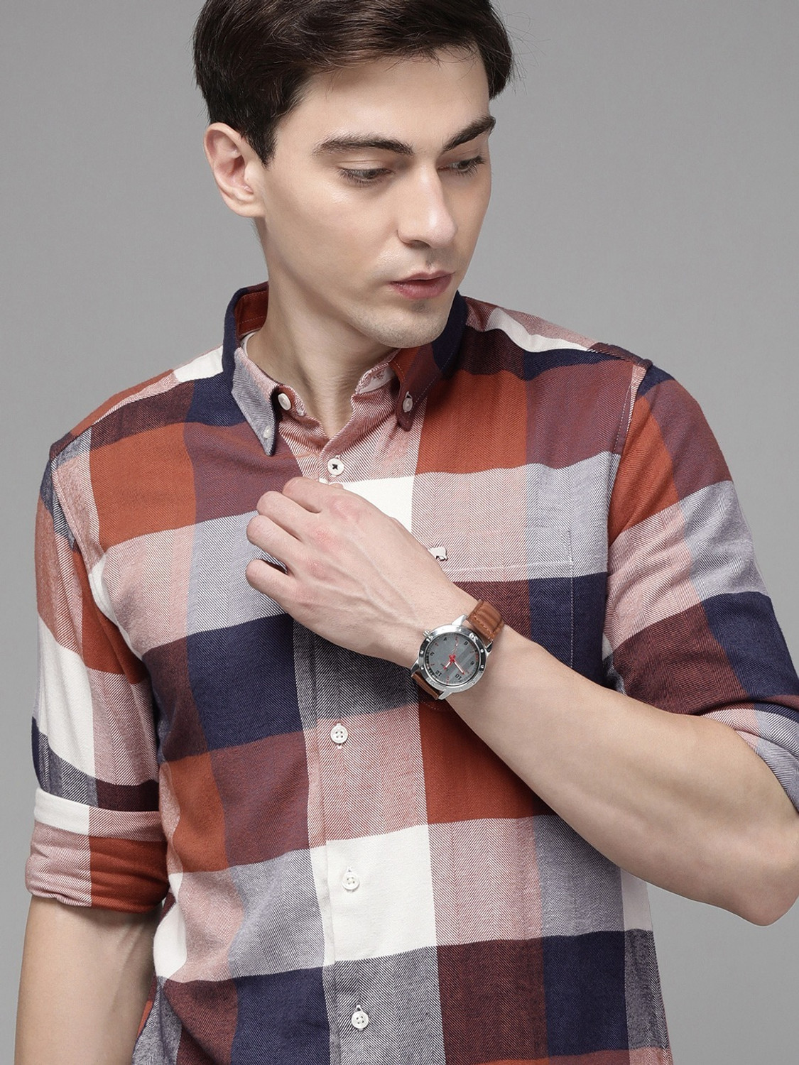 THE BEAR HOUSE Men Slim Fit Checkered Button Down Collar Casual Shirt - Image 1