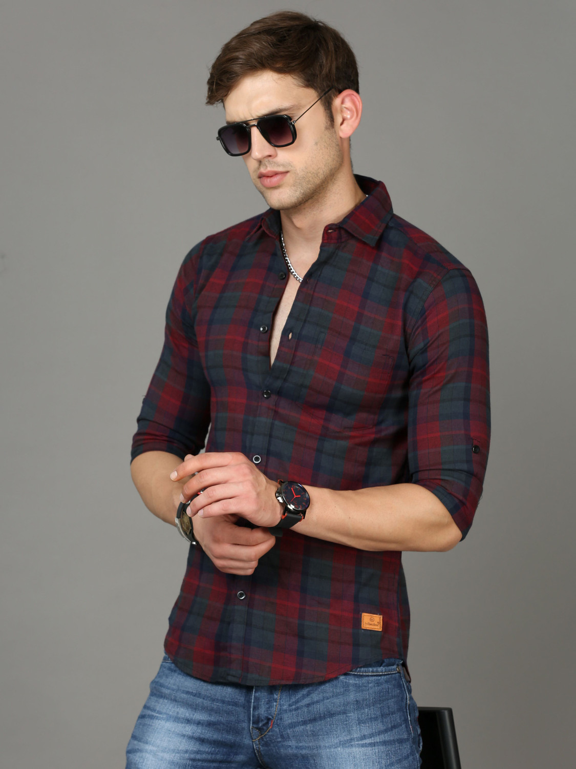 Image of Roadster Men Regular Fit Checkered Casual Shirt