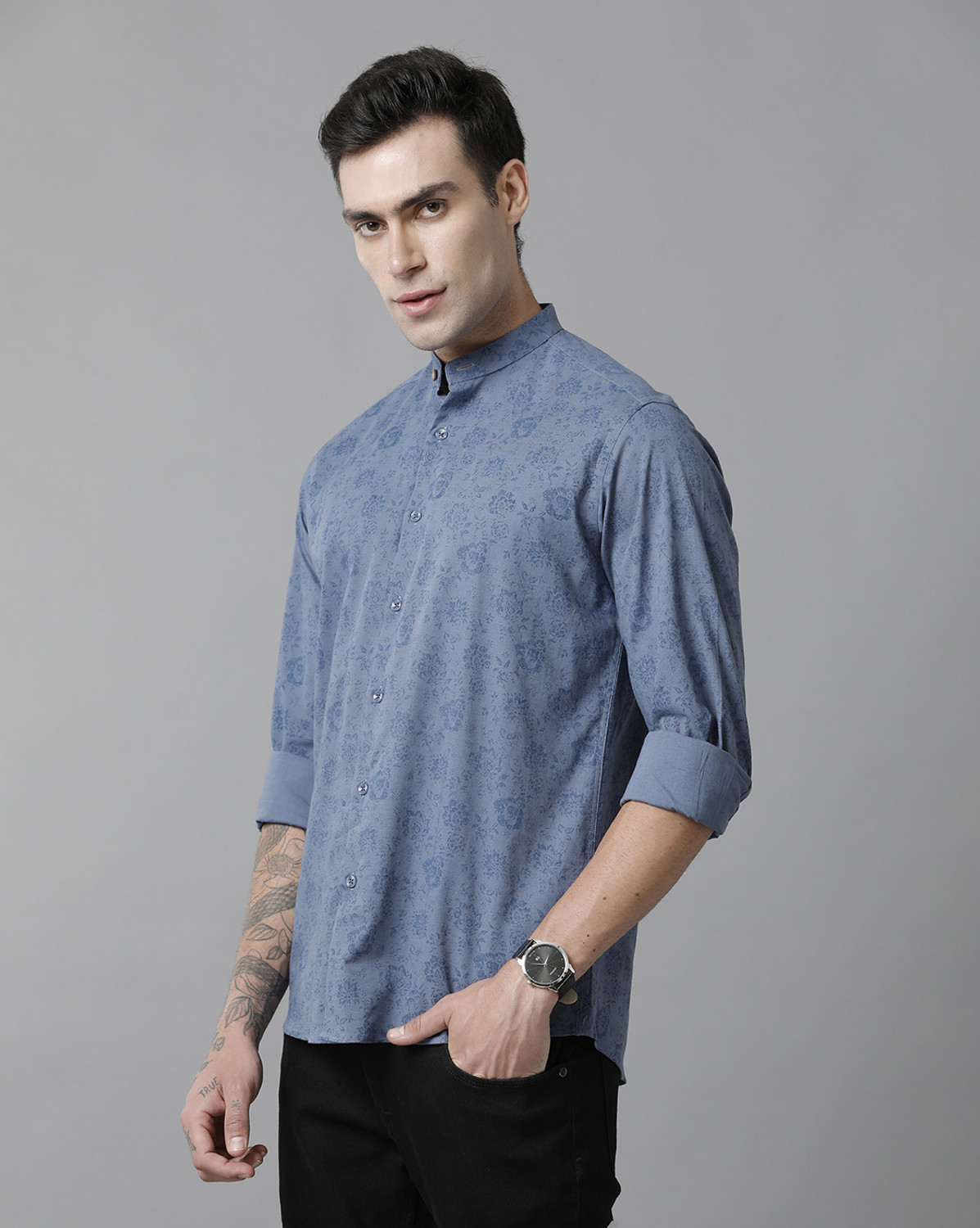 Image of CAVALLO BY LINEN CLUB Men Slim Fit Printed Mandarin Collar Casual Shirt