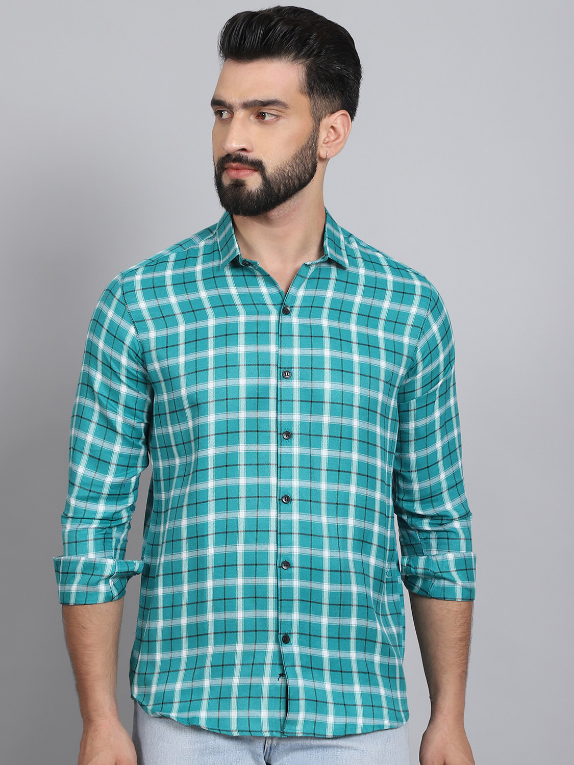 Image of METRONAUT Men Regular Fit Solid Mandarin Collar Casual Shirt