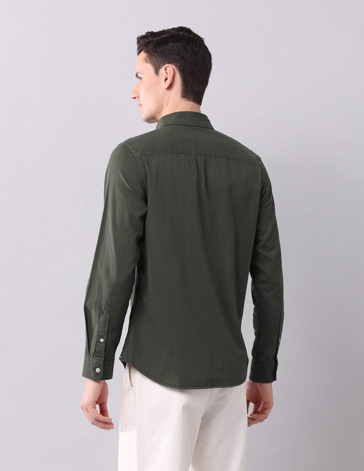 Image of U.S. POLO ASSN. Men Slim Fit Solid Spread Collar Casual Shirt