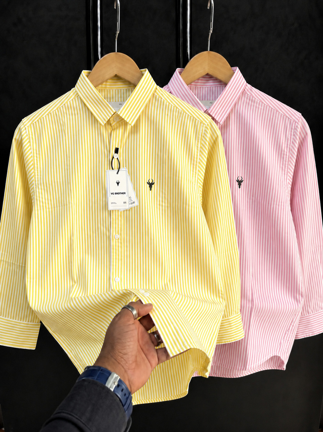 VG BROTHER Men Regular Fit Striped Shirt - Image 1