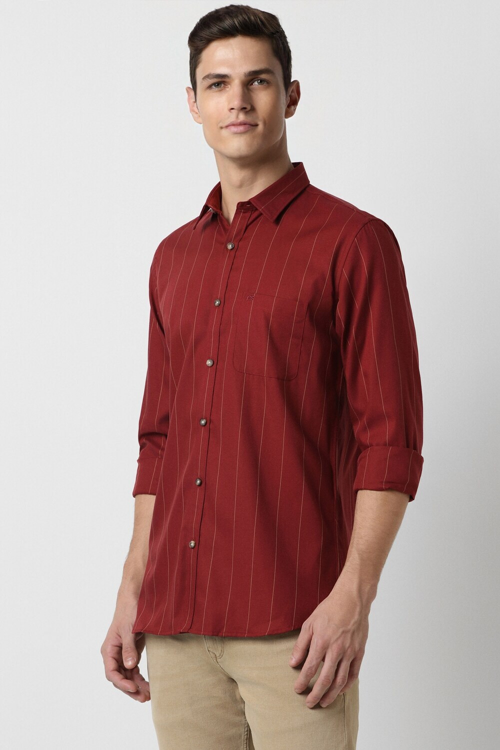 Image of PETER ENGLAND Men Slim Fit Striped Spread Collar Casual Shirt