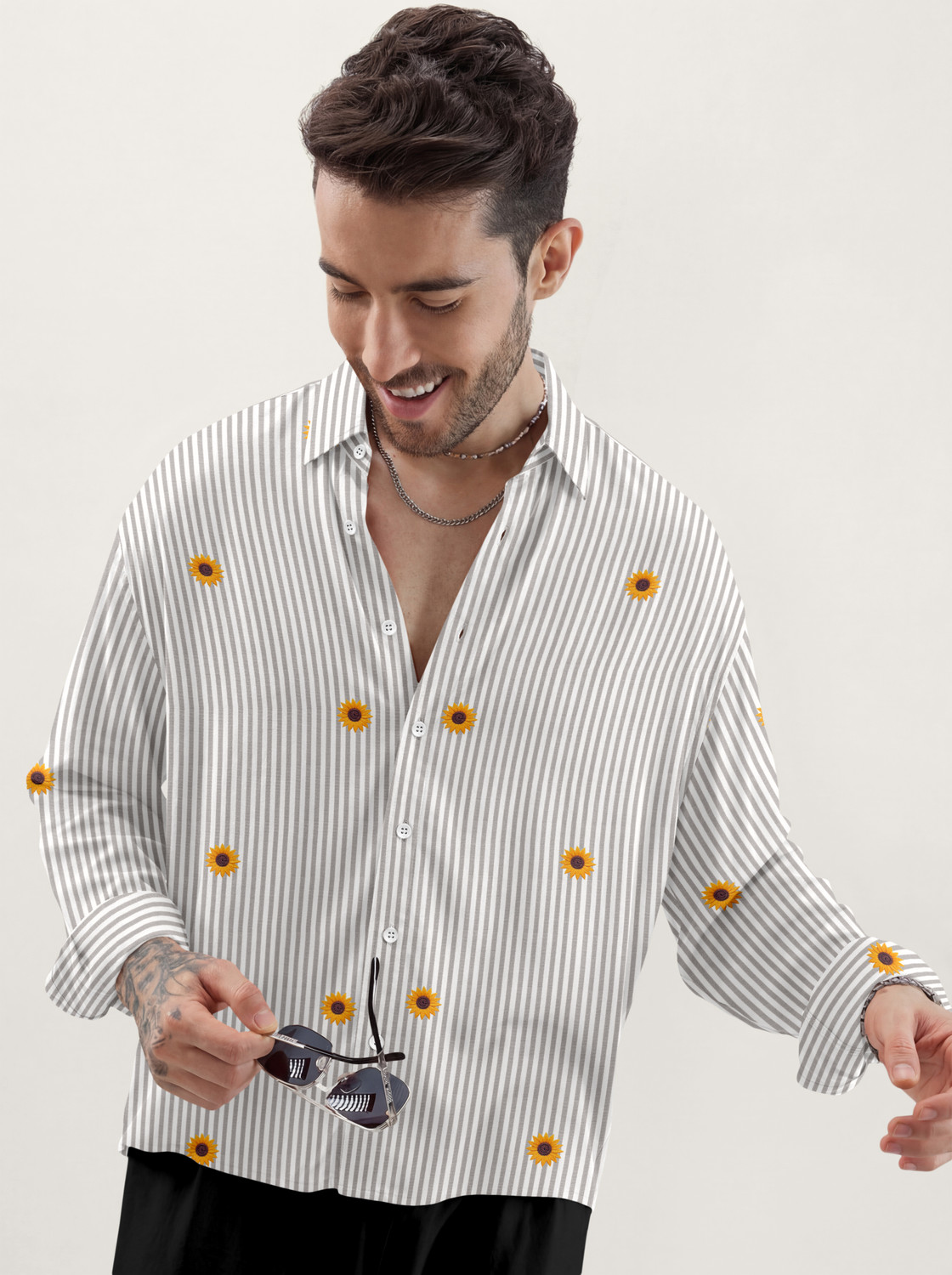 Image of RADHIKA FASHION HOUSE Men Regular Fit Striped Spread Collar Casual Shirt