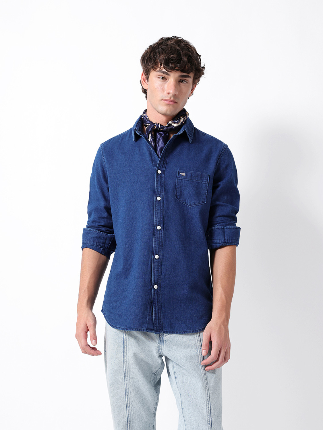 THE BEAR HOUSE Men Slim Fit Solid Spread Collar Casual Shirt - Image 1