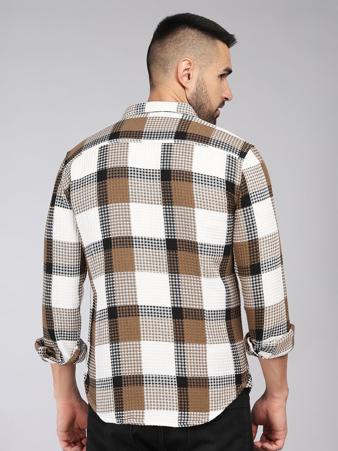 Image of HERE&NOW Men Slim Fit Checkered Casual Shirt