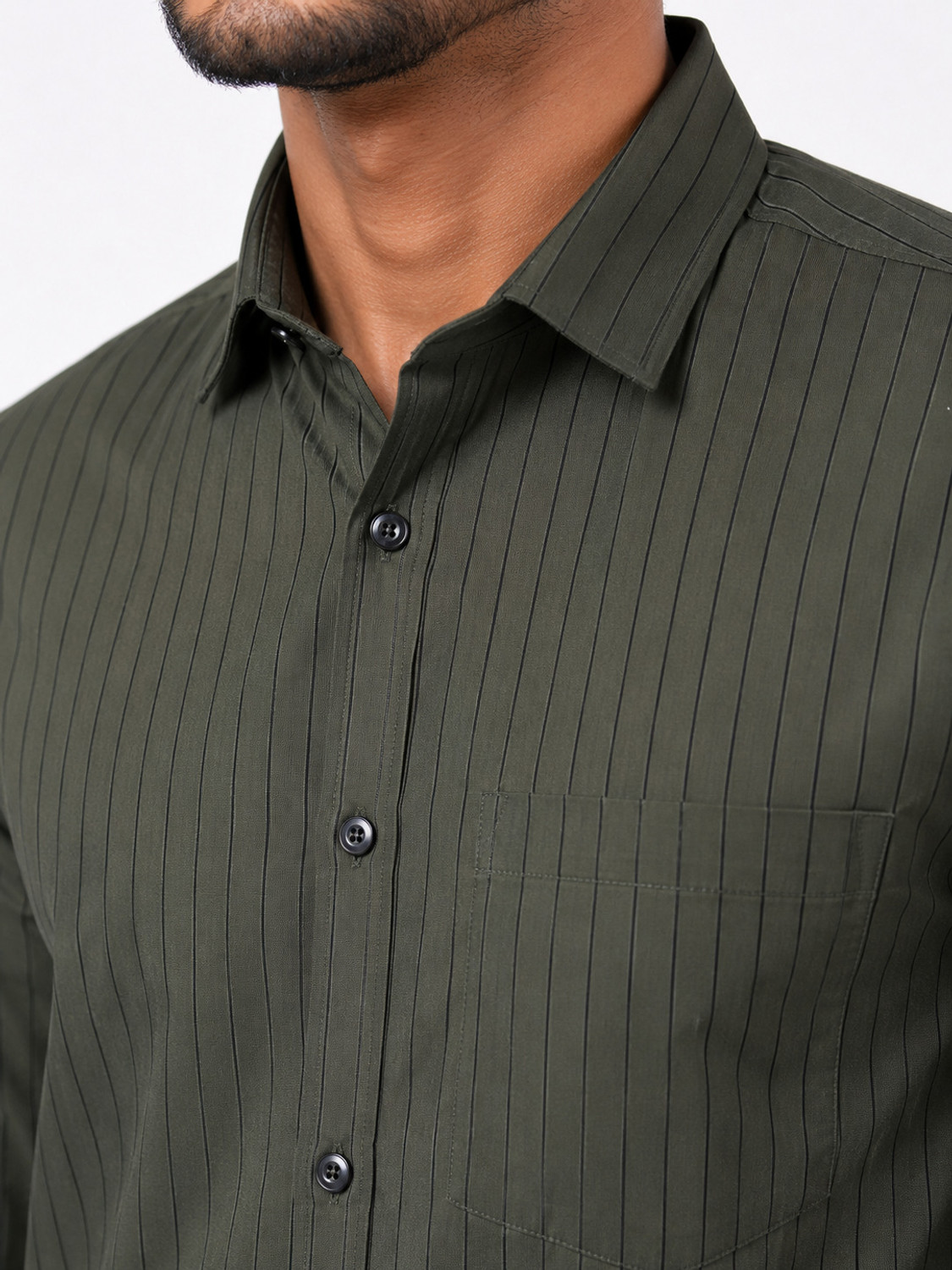 Image of Aayat Enterprises Men Slim Fit Striped Spread Collar Casual Shirt