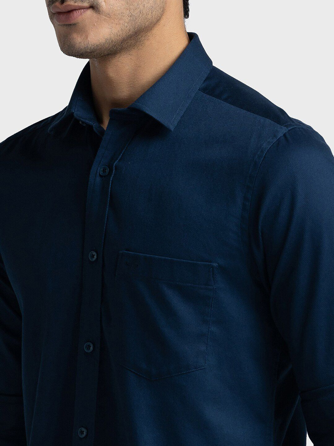 Image of COLORPLUS Men Tailored Fit Solid Spread Collar Casual Shirt