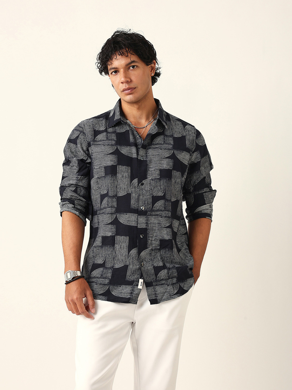 Image of THE BEAR HOUSE Men Slim Fit Solid Spread Collar Casual Shirt