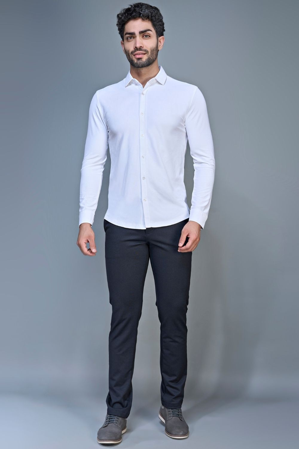 Image of Filohevis Men Regular Fit Solid Spread Collar Formal Shirt
