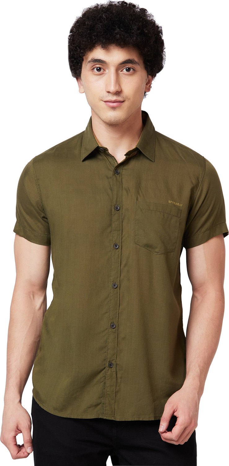 Image of Spykar Men Regular Fit Solid Spread Collar Casual Shirt