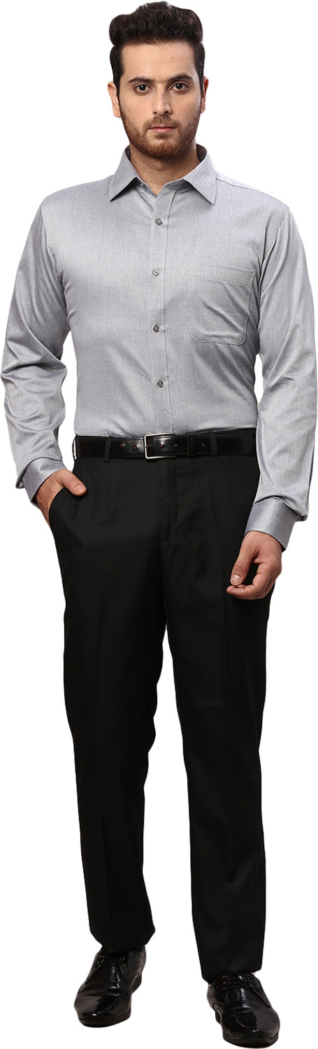 Image of Raymond Men Slim Fit Solid Formal Shirt