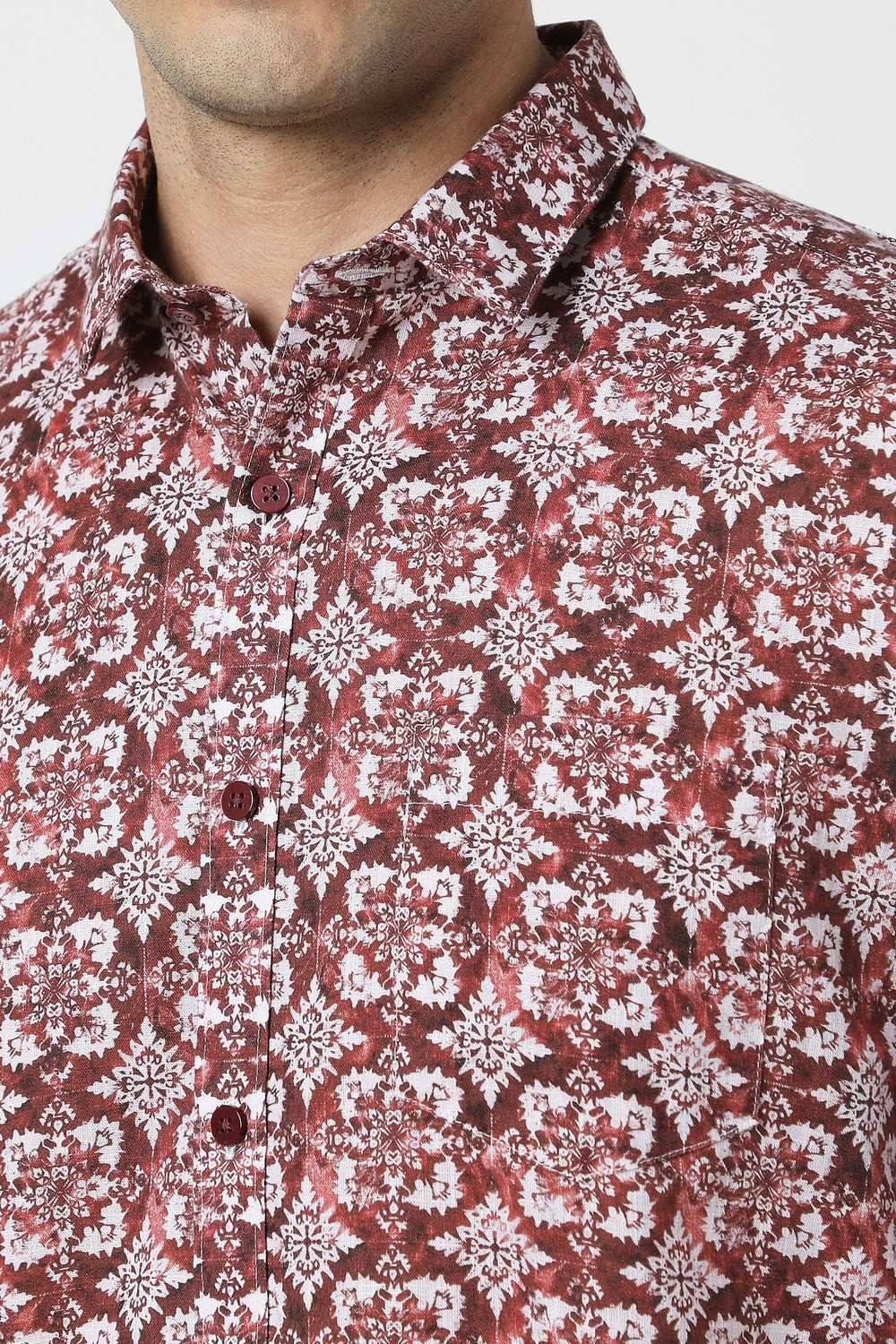 Image of VAN HEUSEN Men Slim Fit Printed Party Shirt