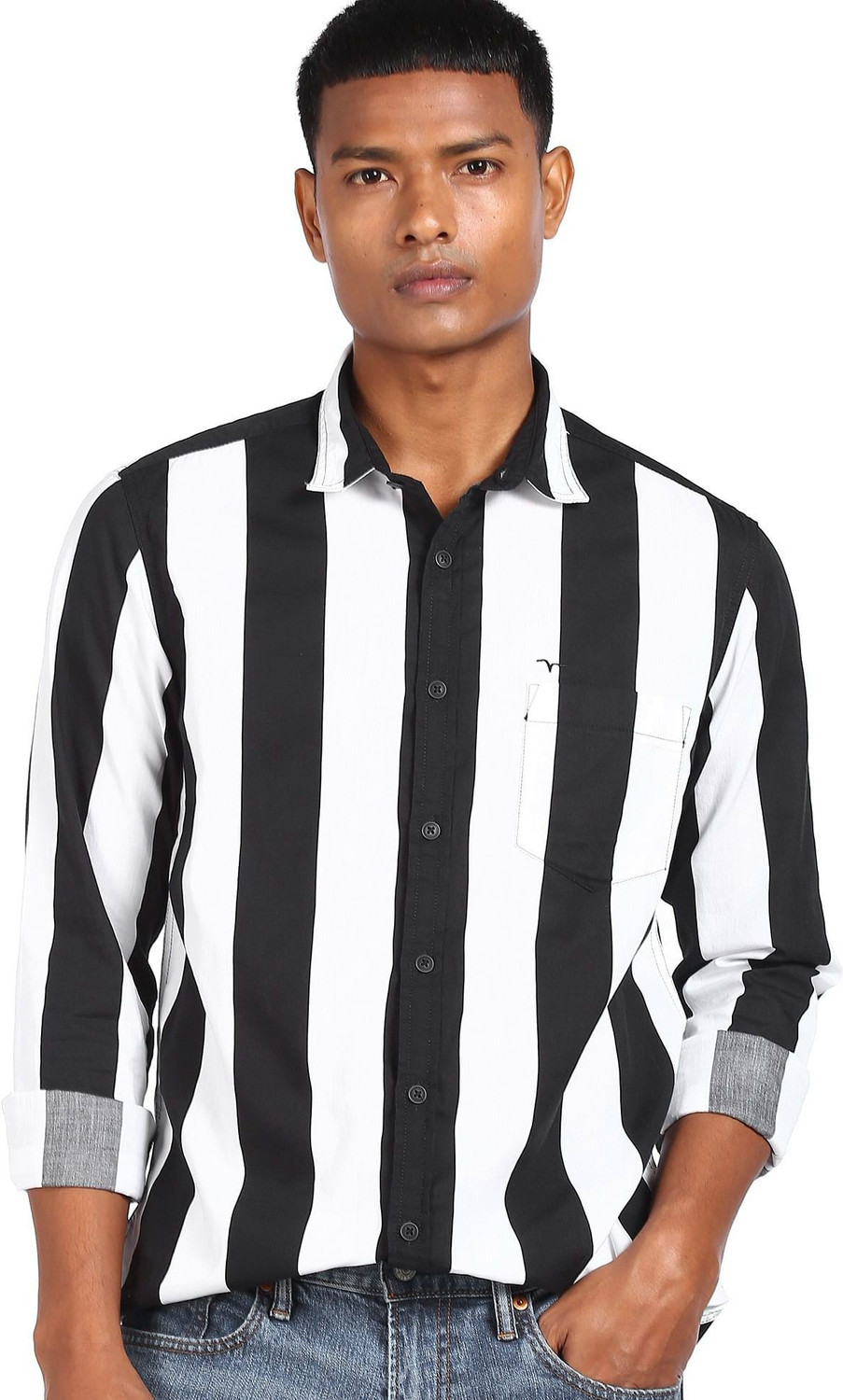 Image of FLYING MACHINE Men Slim Fit Striped Spread Collar Casual Shirt