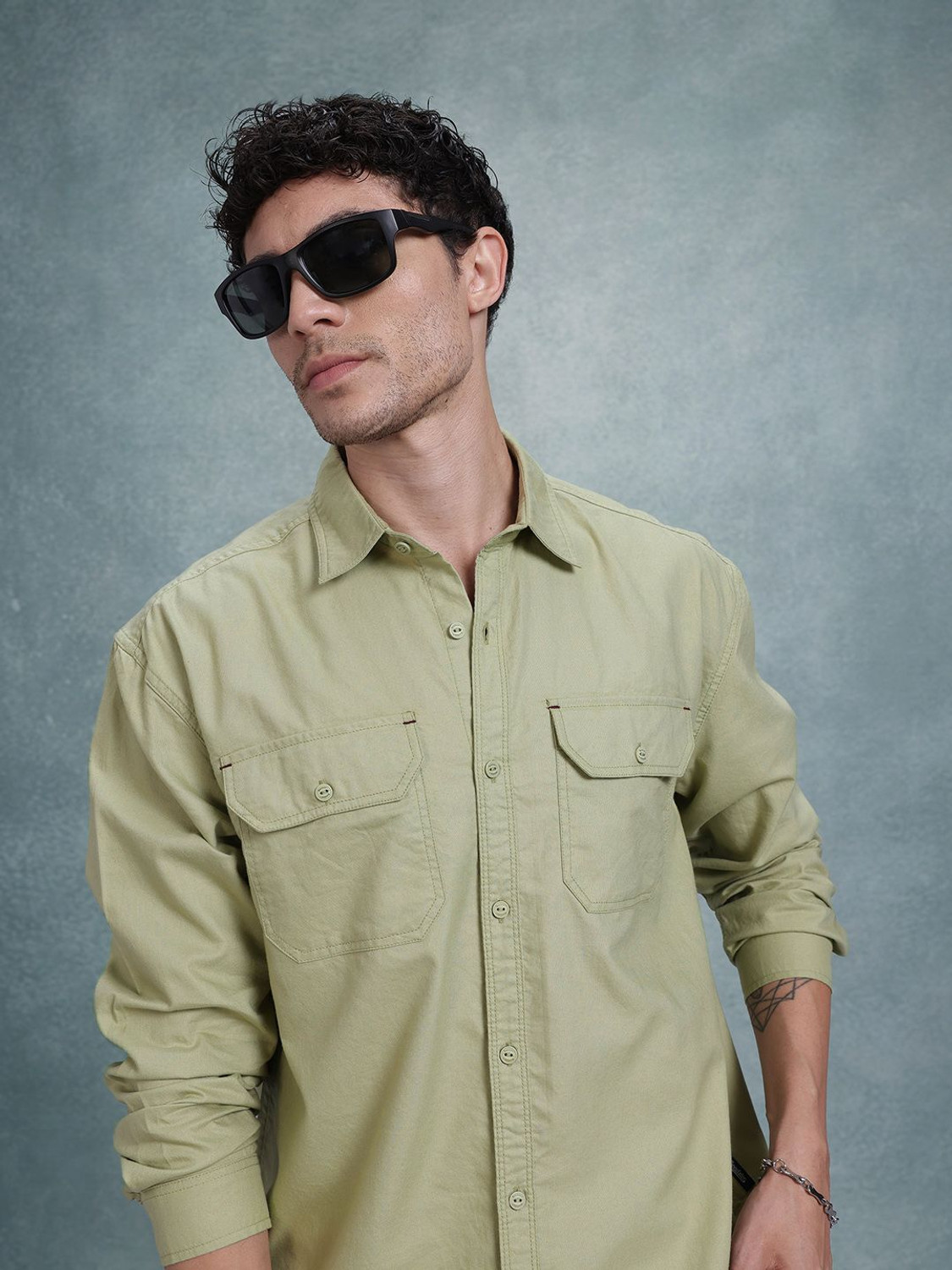 Image of Roadster Men Relaxed Fit Fit Checkered Casual Shirt