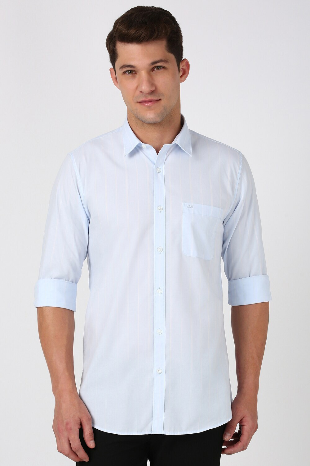 Image of PETER ENGLAND Men Slim Fit Striped Spread Collar Casual Shirt