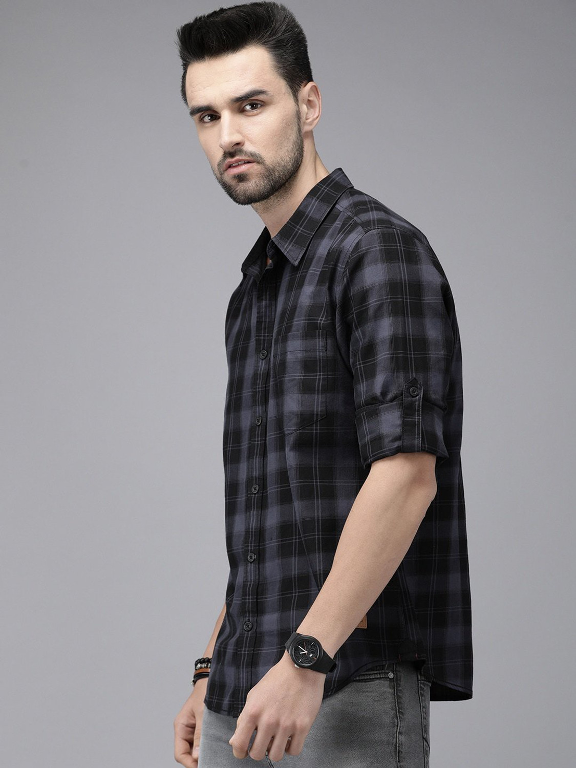 Image of Roadster Men Regular Fit Checkered Spread Collar Casual Shirt