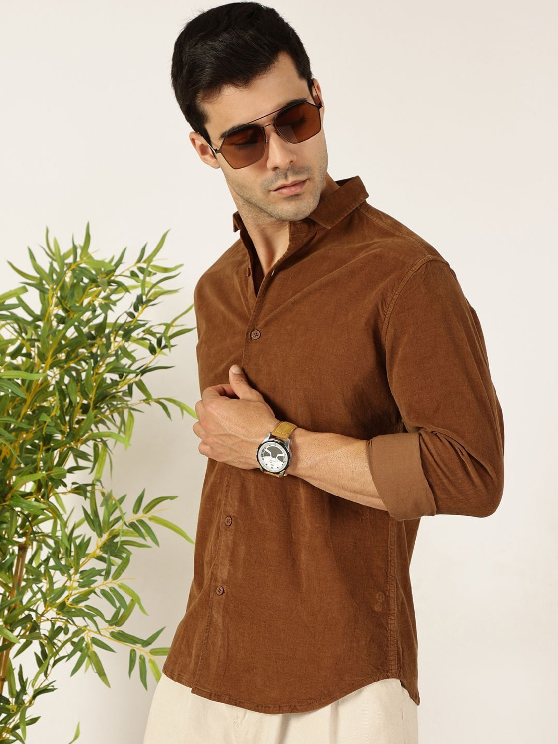 Image of Mast & Harbour Men Regular Fit Solid Casual Shirt
