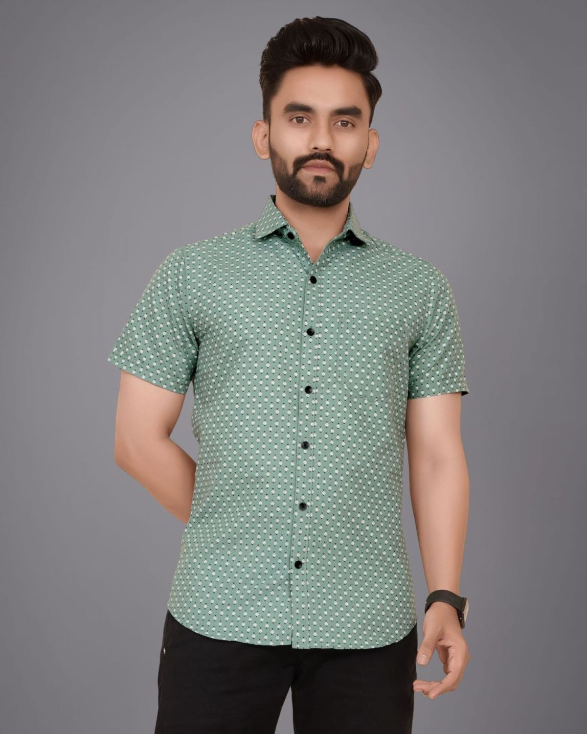 Image of Voroxy Men Regular Fit Striped Spread Collar Casual Shirt