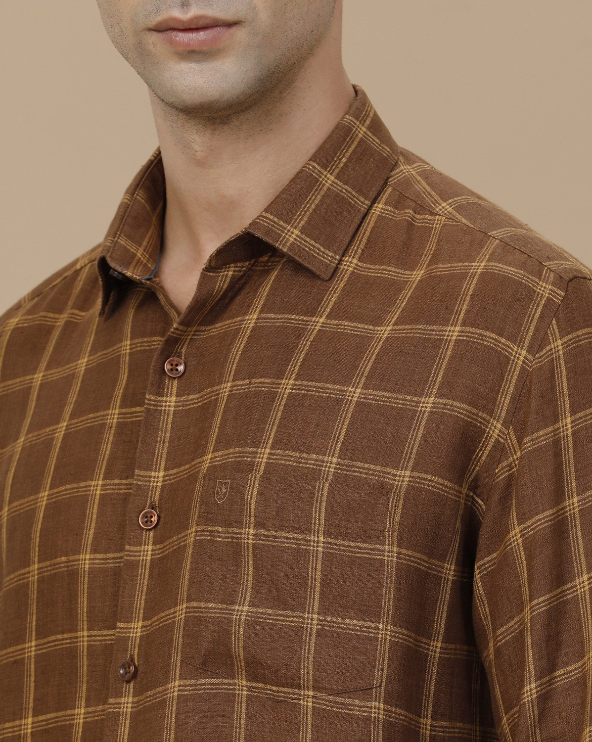 Image of Linen Club Men Slim Fit Checkered Spread Collar Casual Shirt