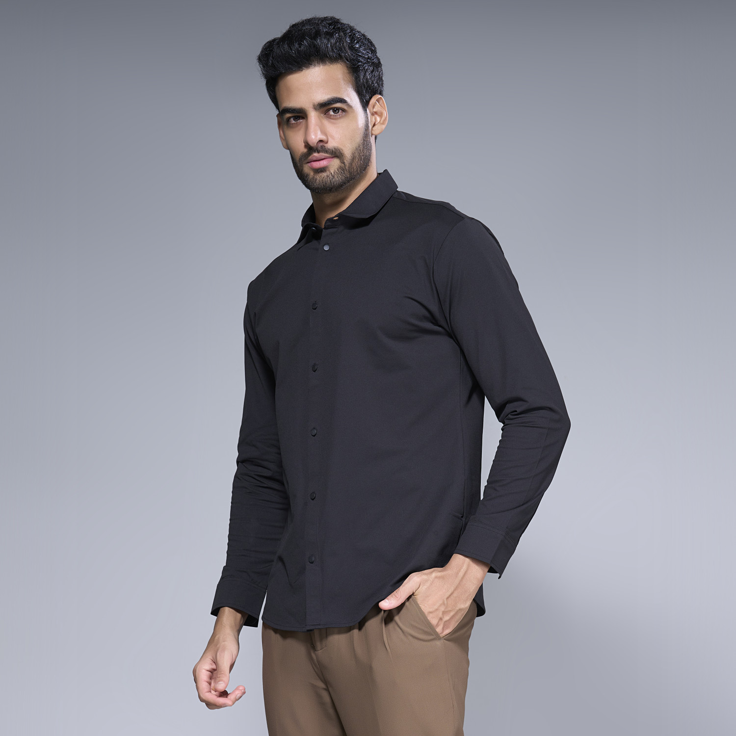 Image of Maxzone Men Regular Fit Solid Casual Shirt