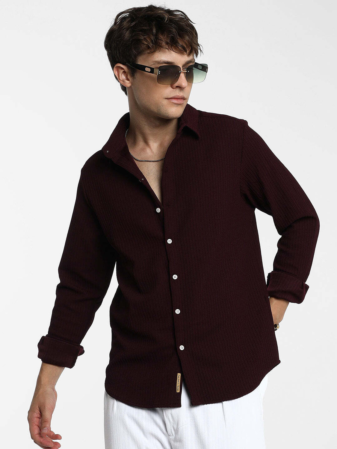 Image of VENUSS Men Regular Fit Solid Spread Collar Casual Shirt