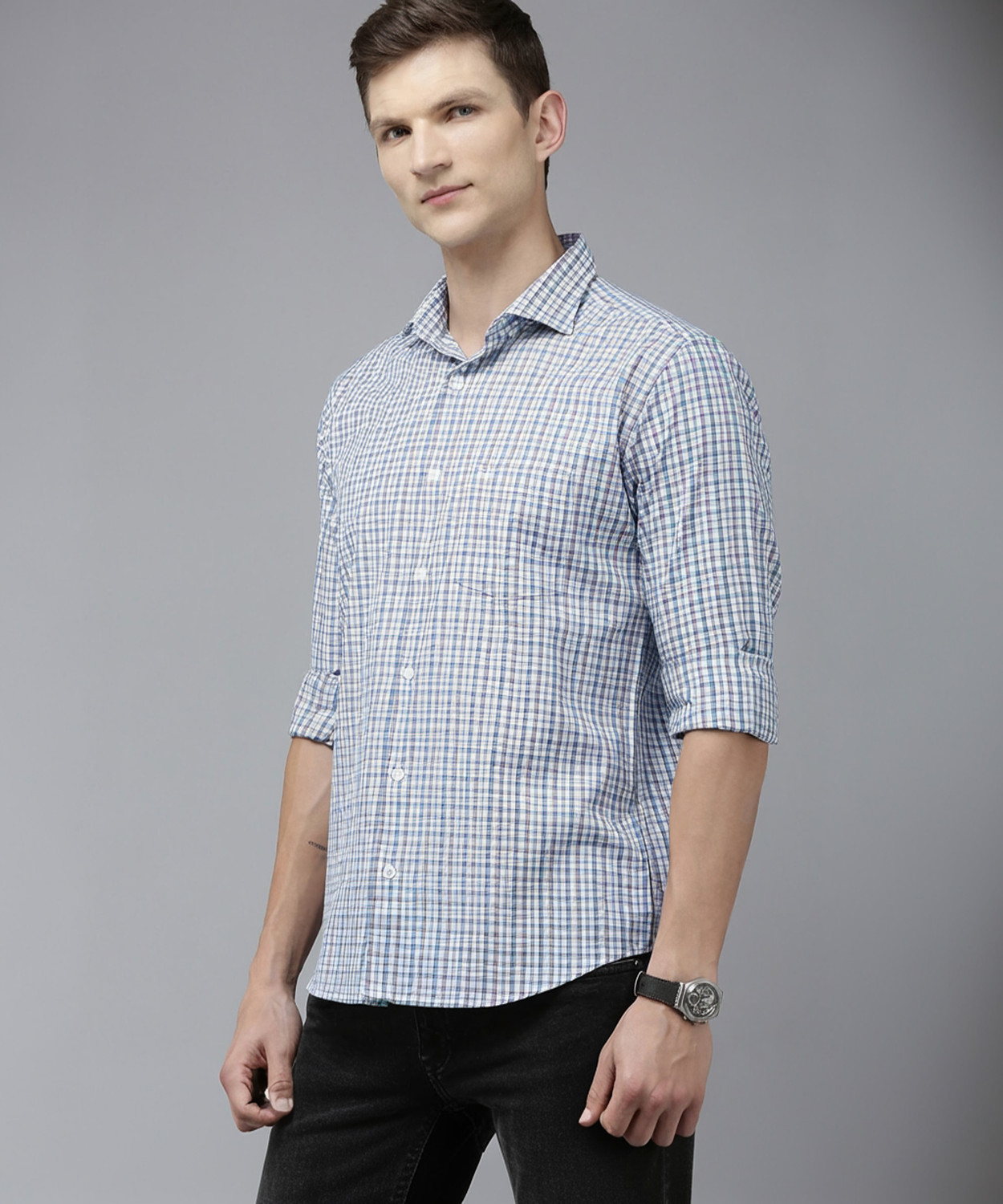 Image of PARK AVENUE Men Slim Fit Checkered Casual Shirt