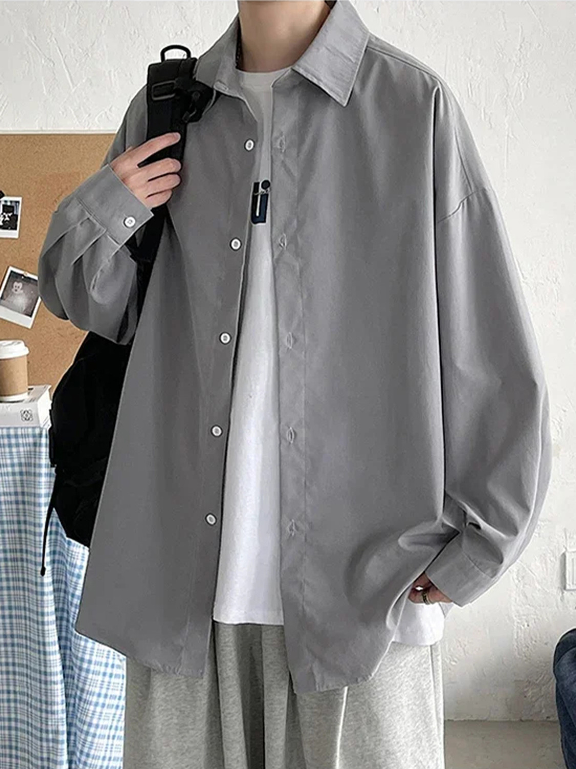 Image of Asta Moda Men Oversized Fit Solid, Printed Spread Collar Casual Shirt
