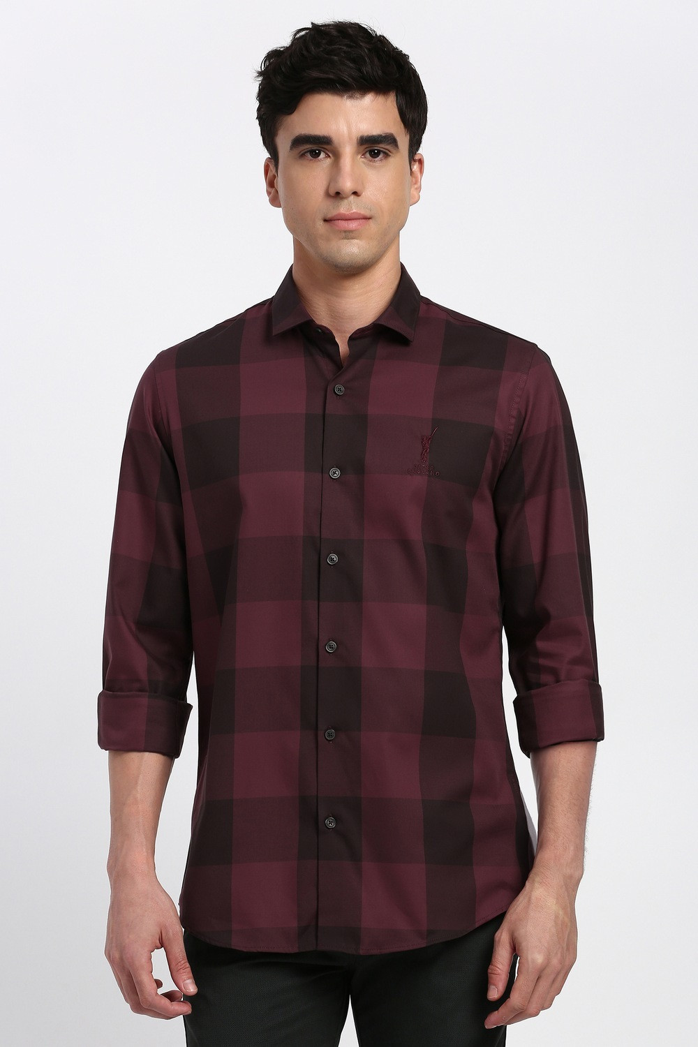 PETER ENGLAND Men Checkered Casual Maroon Shirt