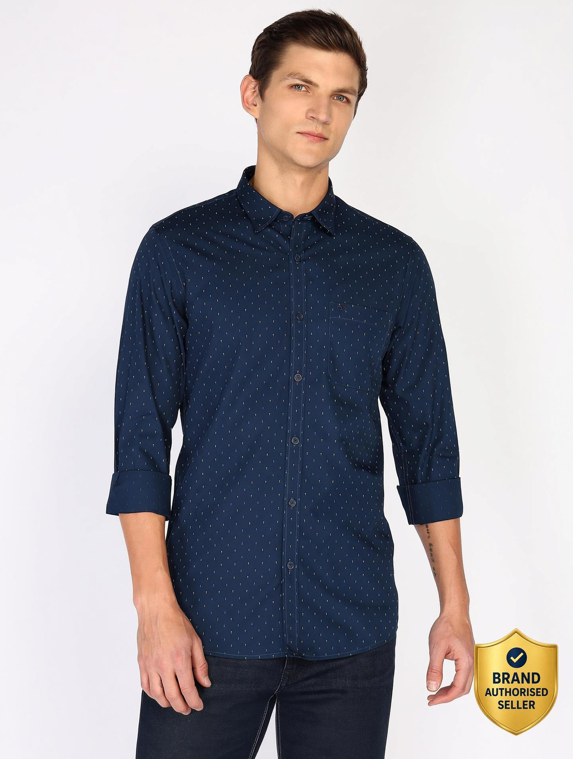 Image of PETER ENGLAND Men Slim Fit Printed Casual Shirt