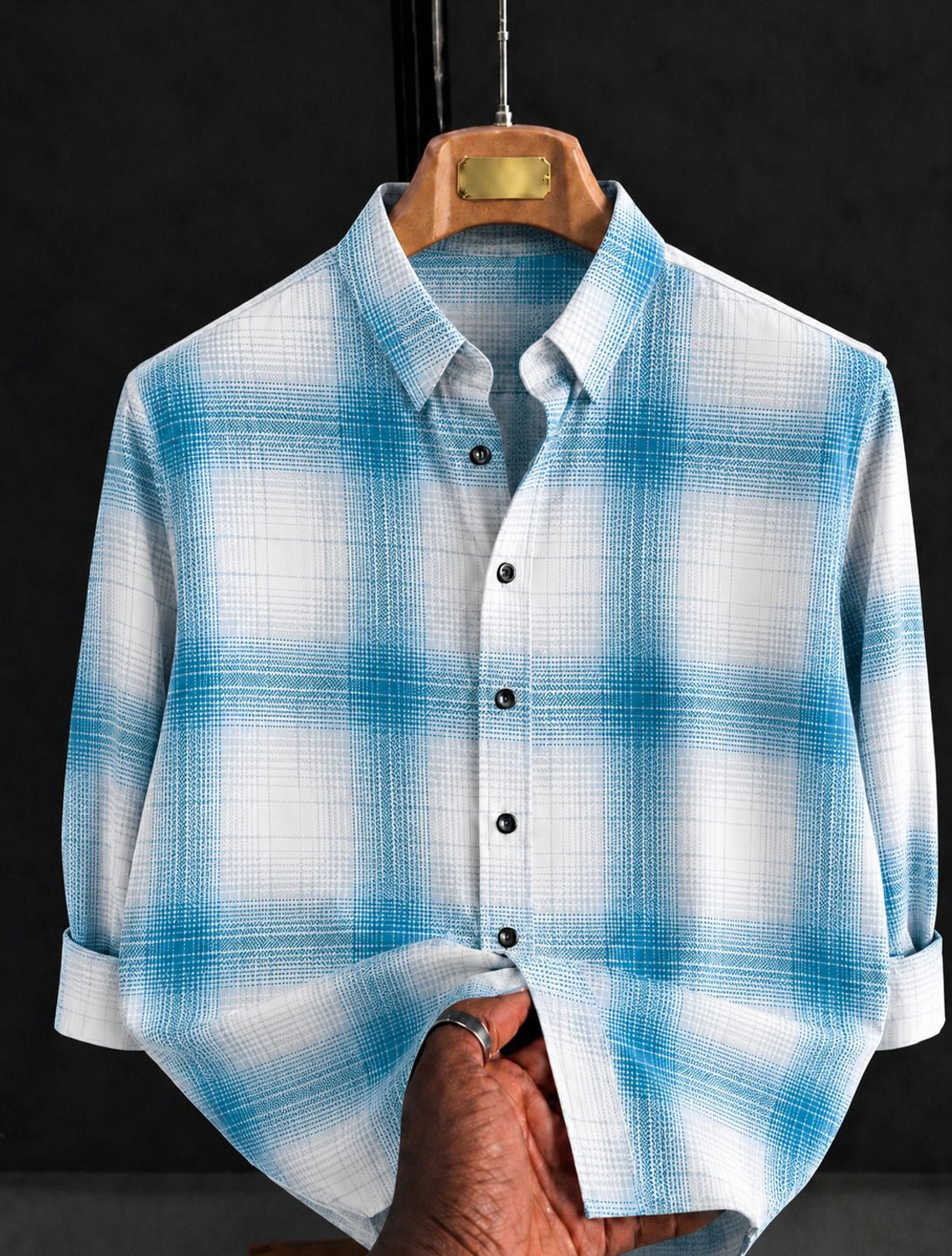 RAHUL LOOK Men Regular Fit Checkered Shirt - Image 1