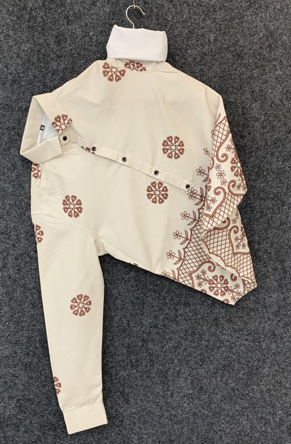 Craftedlinen Men Regular Fit Printed Spread Collar Casual Shirt - Image 1
