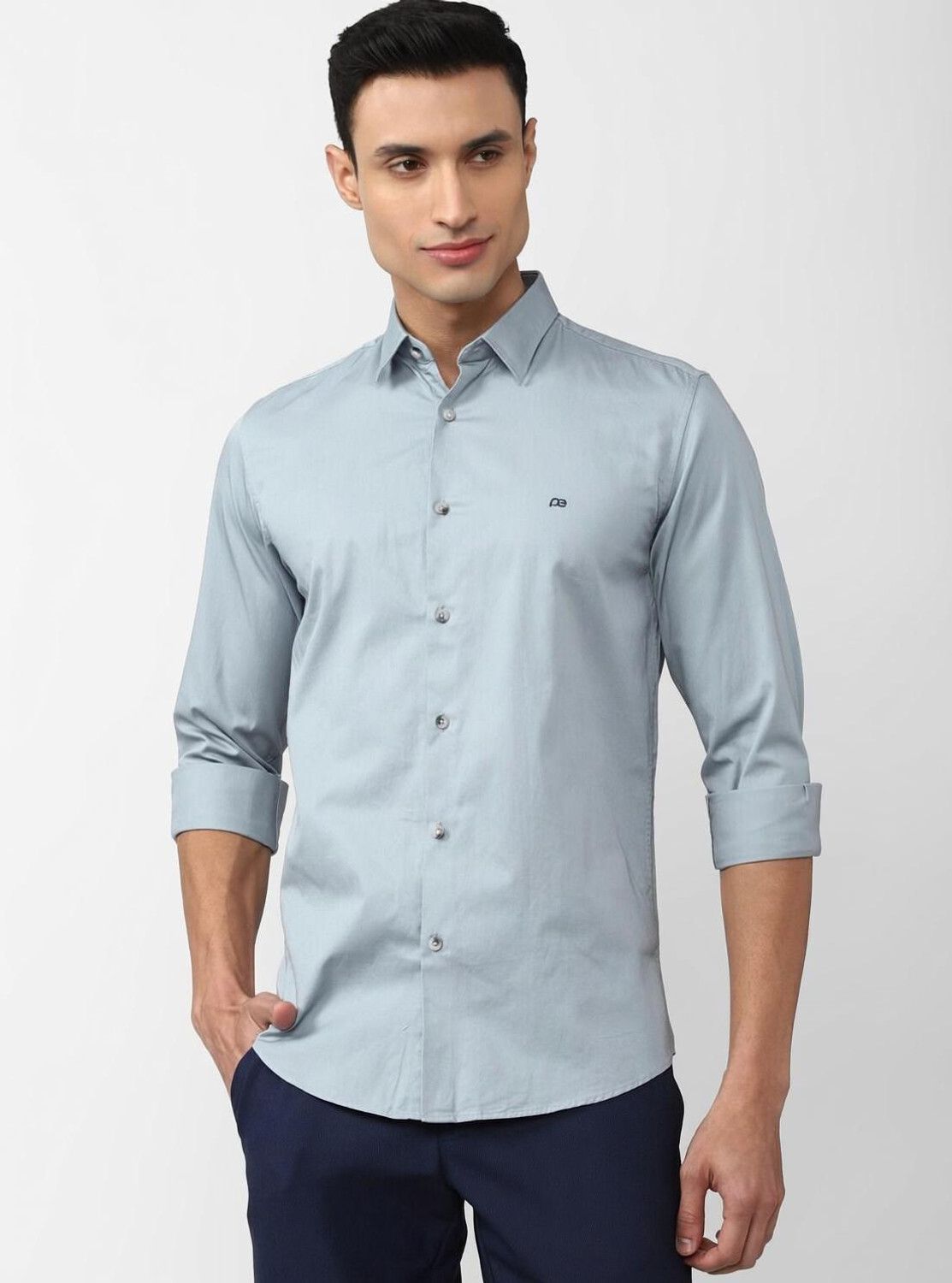 Image of PETER ENGLAND Men Slim Fit Solid Spread Collar Casual Shirt