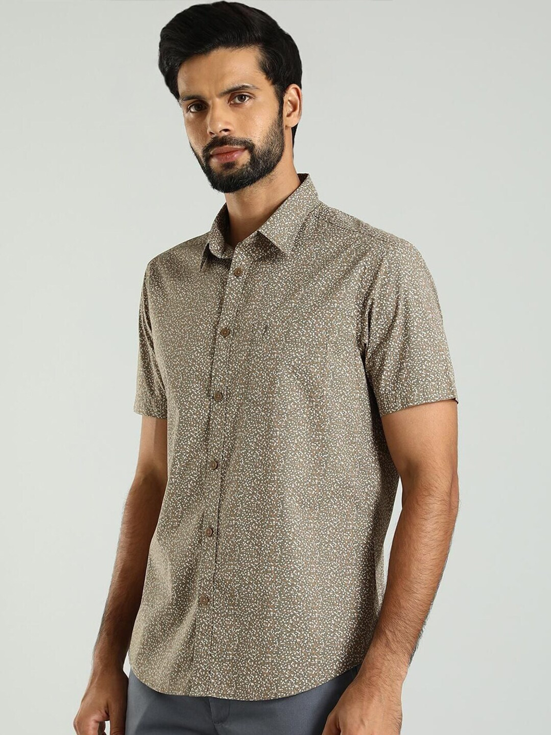 Image of INDIAN TERRAIN Men Slim Fit Printed Casual Shirt