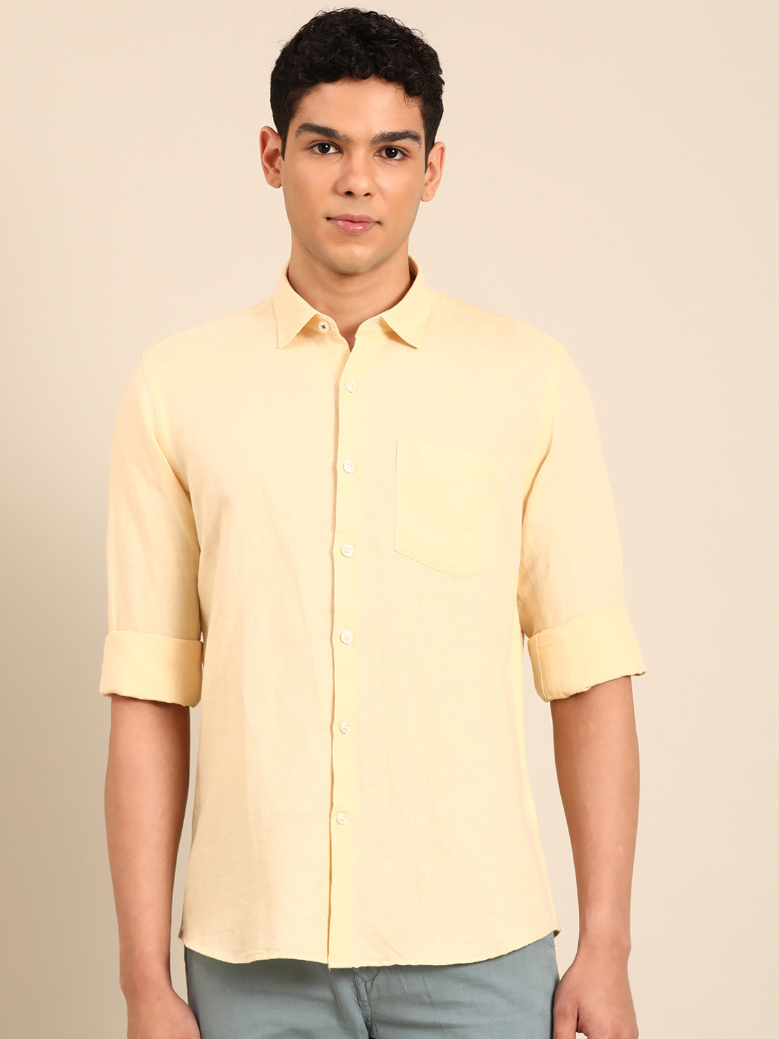 Image of mischief monkey Men Tailored Fit Striped Button Down Collar Casual Shirt