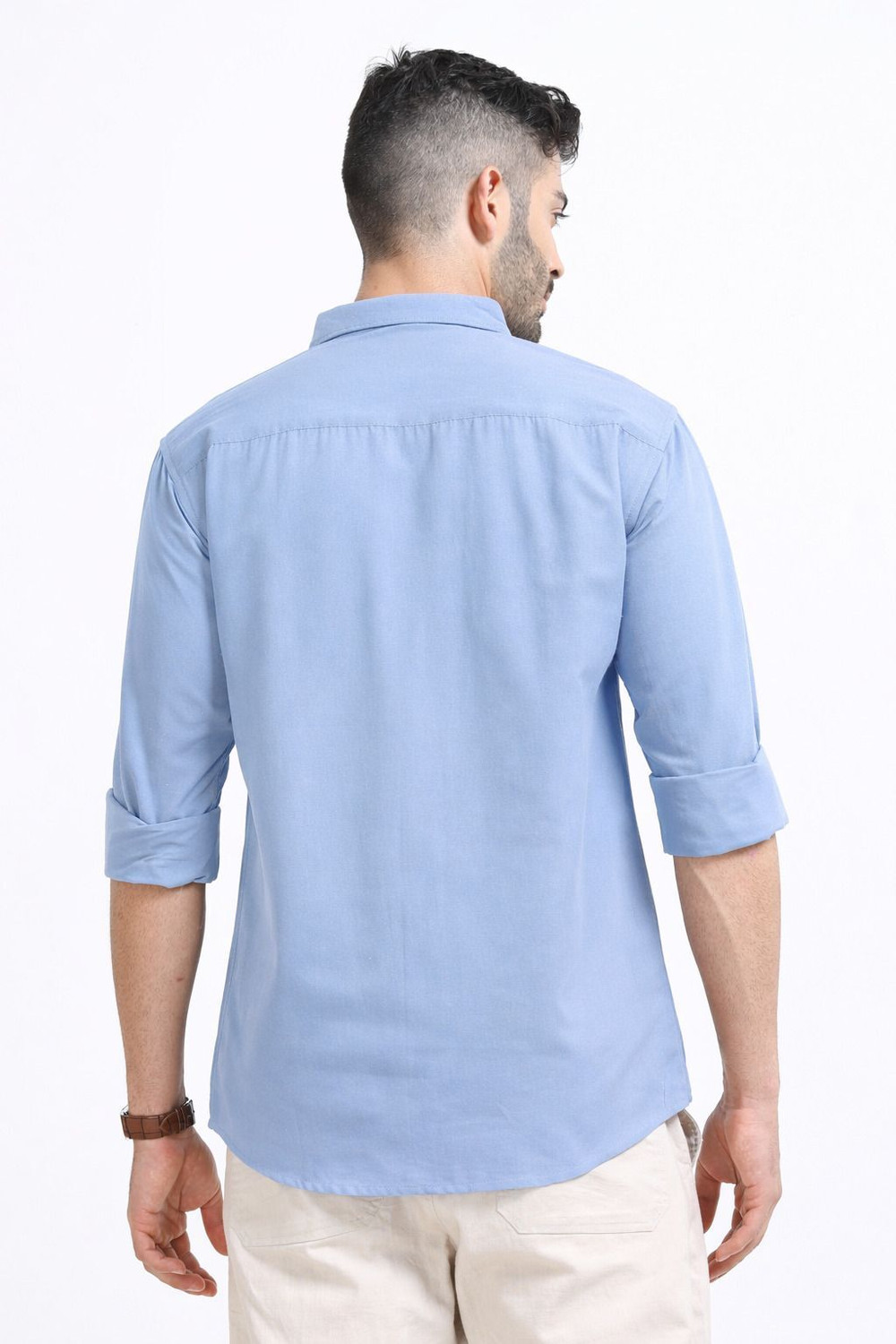 Image of WHISQ Men Regular Fit Solid Spread Collar Casual Shirt