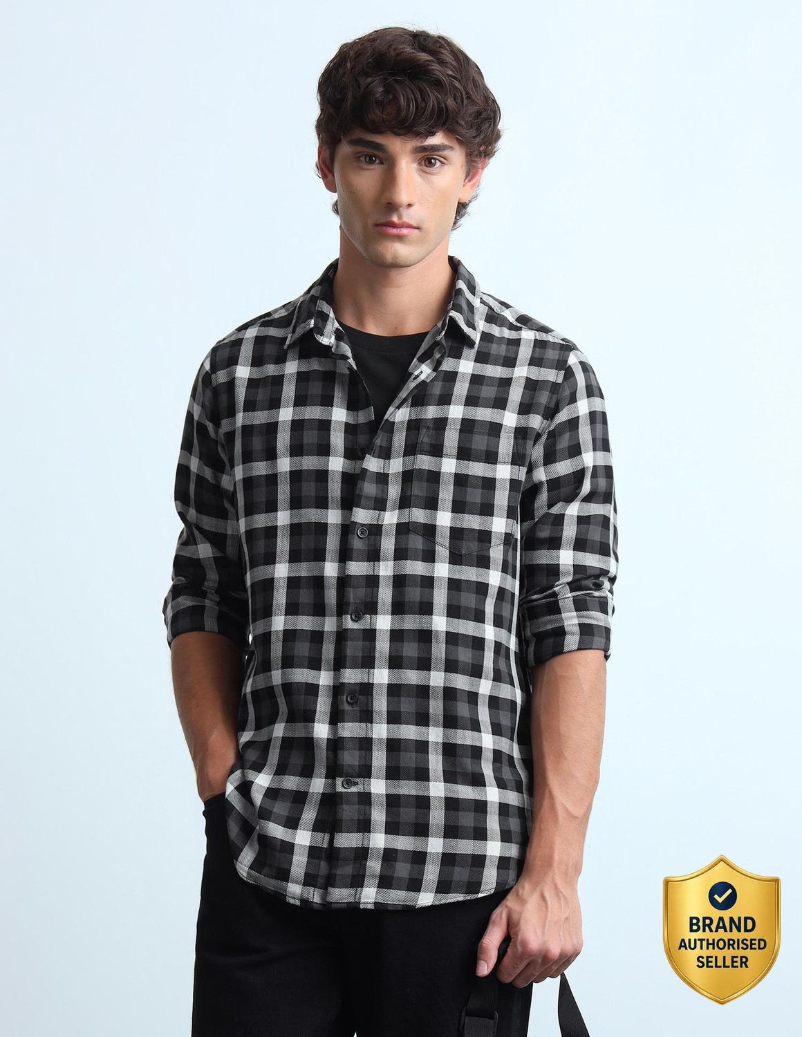 Image of FLYING MACHINE Men Slim Fit Striped Spread Collar Casual Shirt